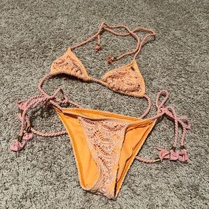 Vintage y2k Roxy boho Orange Crochet Bikini Set small
